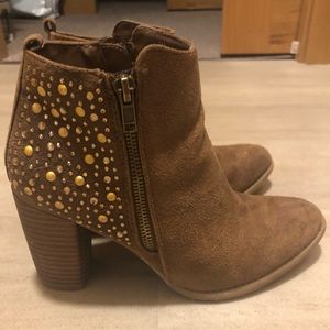 Maurice’s tan booties